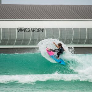 Liam Hemsworth Instagram - Wow what an epic day this was. Great way to wrap up the year! Thanks @urbnsurf I’ll be back real soon ;) #urbnsurf