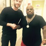Liam Hemsworth Instagram - @ceelogreen!! Love this guy! @kellyandmichael