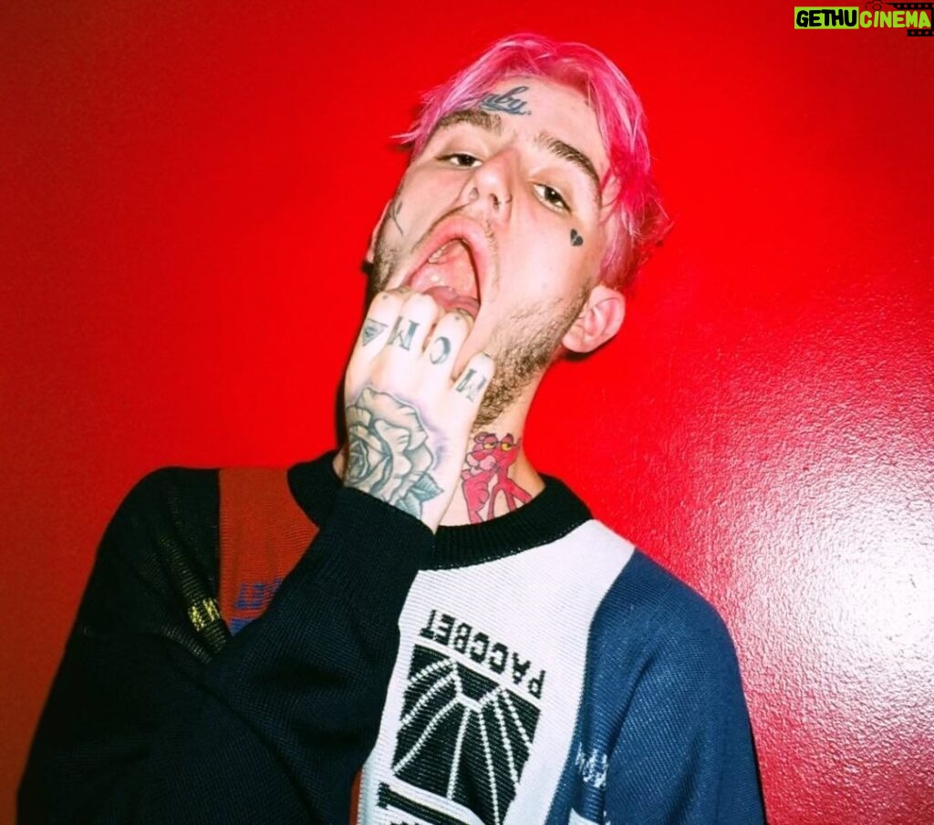 Lil Peep Instagram - We are pleased to make “about u” available on all streaming platforms 6 years following its original release. Happy birthday Gus