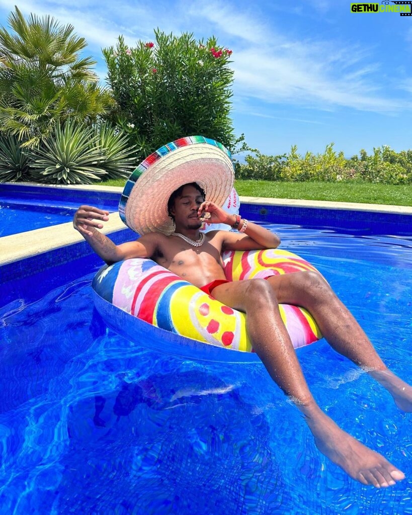 Lil Tjay Instagram - “Without working for it not often u find riches”❗️ Mexico
