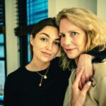 Lili Simmons Instagram - Episode 6 shot by the amazing @kieronhawkes … we had a lot of fun for eps 2,4,6. Big love!! Thanks for the 📸 of my mama and me.🥰 @forcestarz #powerbook4ce