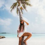 Lilliana Bowrey Instagram - hats off to ya for getting through the year. ❤️ PC: @bacconphoto Maldives