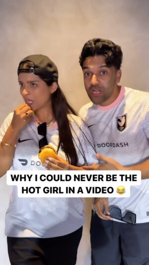 Lilly Singh Instagram - Oh Lagdi… hot mess 😂 Let’s just say, I’m not very graceful (as my mom would always remind me when I wore saris lmao). I’m the type of clueless girl who sees a guy serenading her, misinterprets it and slaps a rakhri on him. Holla at me 🫰 

Finally met the lovely @gururandhawa after being online friends for so long. He’s such a sweetheart ❤️ and as you can see, I immediately acted like myself 😂 

Punjabi connect HURRRRRRR ✨