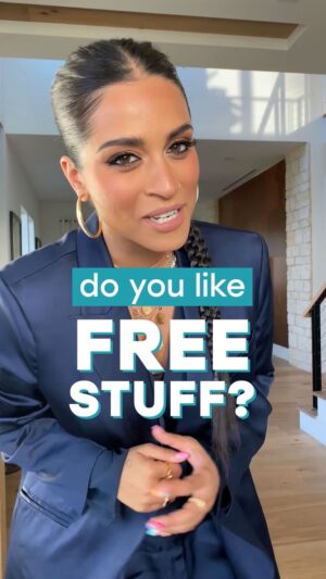 Lilly Singh Instagram - Did somebody say 100K GIVEAWAY?! Let’s go!! 💪🏽📕 

As a thank you to ALL 💯K of you, we’re doing the ULTIMATE Cozy Kitaab Kit giveaway! 

Wanna win? Here’s How:

1. Like this post
2. Make sure you’re following @lillyslibrary 
3. Tag three friends in the comments and tell us what your favourite book of all time is below

And that’s it! Easy as ek, do, tinn 😉

Cozy Kitaab Kit Includes:
1. All 10 book selects
2. @holichicbymegha sweater
3. Lilly’s Library bookmark
4. $100 giftcard to a bookstore near you
5. @aavrani’s Turmeric Face mask and Rose Clay Mask
6.  pack of @livetinted’s copper eye patches 

So what are you waiting for?! Get to liking, following, and tagging to enter. 

Giveaway ends Wednesday, April 26th at 11:59pm PST and winner will be notified via DM from #Lillyslibrary. No purchase necessary. Giveaway is open internationally.

#LillysLibrary #bookstagram #booktok #giveaway #100K #bookclub