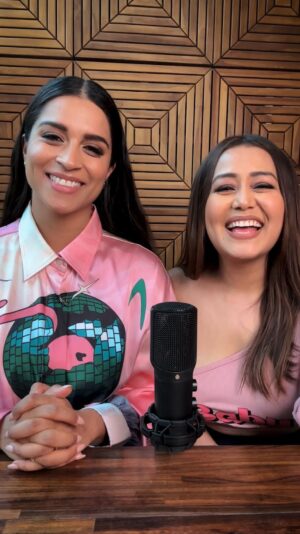 Lilly Singh Instagram - Ever wonder how they do those sound effects for Bollywood songs? 😂 @lilly x @nehakakkar = ❤️