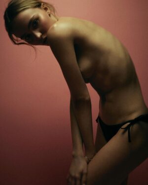 Lily-Rose Depp Instagram - @i_d by my one and only  @karimsadli 
Thank You @alastairmckimm & beautiful team <3