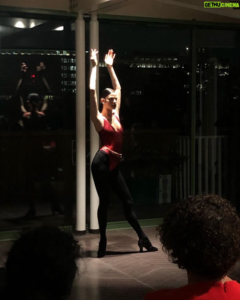 Lily McMenamy Instagram - ❤️My performance at Cabinet gallery last night. I love you @callahead_ xxxxx