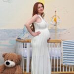 Lindsay Lohan Instagram - ⛵ ⛅ 🏖️ So excited to show you my nursery & the collection I designed with @nestigbaby! Everything is inspired by the beach and is so peaceful and playful 😊 I loved working with @nestigbaby to create my dream nursery—everything is handmade and perfect for any little one in your life! You can shop my full collection at the link in bio! 💛 #nestigpartner