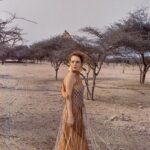 Lindsay Lohan Instagram - @emirateswoman Photography By: @mazenabusrour Hair By: Adam Garland Makeup By: @sharondrugan