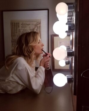 Lindsey Gort Instagram - even if no one sees it under my mask. 📸: @sharpmakeup 
#bts #wearamask #allrisecbs #allrise
