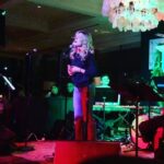 Lindsey Gort Instagram - do what you love, even if people won’t stop talking while you do it 🎤🎤 thank you @sohohouse and @ftrlive for letting me help bring some joni mitchell holiday feels last night ❤️ and special shout out thank you to @shouthollermusic for following my erratic timing 😬 Soho House West Hollywood