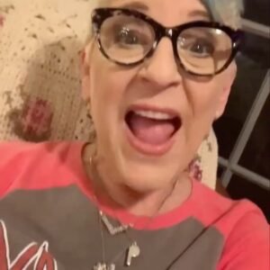 Lisa Lampanelli Instagram - It’s Wednesday, so you know what that means! It’s judgement day - because even though judgement is wrong, it sometimes feels oh-so-right!

Leave a comment below and let us know what or who YOU judged this week! 

Losers with a Dream podcast available on ITunes, Spotify and YouTube. New episodes every Monday at 8 am EST. LINK IN BIO. 

#recovery #podcast #podcastersofinstagram #podcasters #recoverypodcast #traumarecovery #selfhelp #selfcare #comedy #addiction #funny #selflove #standupcomedy