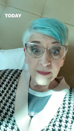 Lisa Lampanelli Instagram - It’s Judgment Wednesday with the Losers with a Dream! What are YOU judging today?
—
Losers with a Dream podcast available on ITunes, Spotify and YouTube. New episodes every Tuesday at 8 am EST. LINK IN BIO. 

#recovery #podcast #podcastersofinstagram #podcasters #recoverypodcast #traumarecovery #selfhelp #selfcare #comedy #addiction #funny #selflove #standupcomedy #comedypodcasters