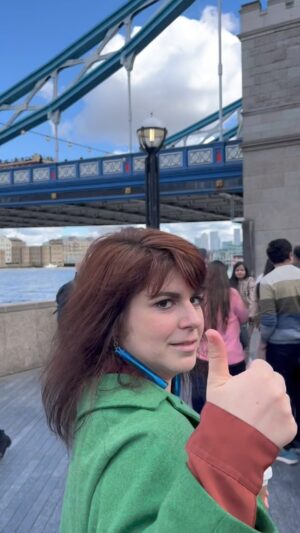 Lisa LeBlanc Instagram - Chiac Tours: London Edition.
#lepontdavignon #riverthames #London #towerbridge #eurotrip #backpacking #bedbugs #chiactours #eurotours