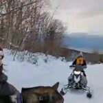 Lisa LeBlanc Instagram - On commence notre dernière run de show de l'année ce soir à Matane! Merci les amis pour la ride de ski doo de rêve! Jeudi - Rimouski (sold out) Vendredi - Rivière-du-loup Samedi - Lévis (sold out)