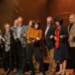 Lisa LeBlanc Instagram - Rogersville, quelle soirée de fou! Première fois de ma vie que je coupe un ruban pour inaugurer une salle à mon nom! 😂 À toute la communauté, je vous remercie encore du fin fond du coeur pour cette grande honneur. C'était une soirée magique que j'oublierai jamais! xoxo Photo : Derek DesRoches