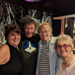 Lisa LeBlanc Instagram - 2023, what a ride toi chose. On a eu la broue dans le toupette! Le fait que j'aie reçu l'honneur d'avoir une salle à mon nom à Rogersville, que Ti gars se retrouve à jouer dans Murder Mystery 2 avec Jennifer Aniston pi Adam Sandler (!?!?) qu'on aie fait mon show préféré de tout les temps aux Francos de Montréal, qu'on soit allés 3 fois jouer en Europe et jouer dans des Zéniths pi le lendemain sur une péniche avec Richard Desjardins qui vient chanter Aujourd'hui ma vie c'est d'la marde, de hanger out avec Robert Charlebois pi Edith Butler en Guadeloupe. 72 shows, une shit ton de kms, des avions, toute la rig. Toute ça avec une équipe d'humains exceptionnels pi un public qui donne pi qui donne pi qui redonne. Merci à tous ceux qui ont faite partie de cette année de fou. Je vous aime et je suis reconnaissante et ti pépére de vous avoir dans ma vie! 2024, here we come!