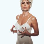 Lisa Rinna Instagram - Repost from @cosmopolitan Oh this? Just some 🥵 pics of our #SexAfter60 cover star @lisarinna. Get more 🔥 from the former #RHOBH icon at the link in bio. Interview: @thisisvalmonroe Photographer: @brendanwixtedphoto