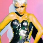 Lisa Rinna Instagram - @numero_netherlands 🩷 Photographer: Dana Trippe @trippydana Stylist: Danyul Brown @danyulbrown Makeup: Michael Anthony @manthony783 Hair: Ricky Fraser @rickyfraserhair Stylist assistants: Molly Mundy & Nik Vandalen @mollymundy @vandalen Makeup assistant: Jack Hargreaves @jackofficer Hair assistant: Zach Birch @hairbyzachbirch Editor: Timi Le tonja @timiletonja Interview: Jana Letonja @janaletonja Cover design: Arthur Roeloffzen @arthurroeloffzen