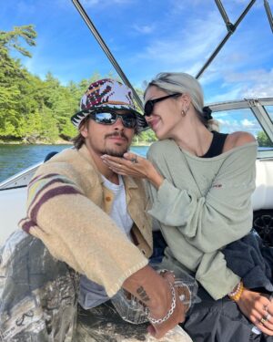 Lisa Rinna Instagram - Some Lake Life 2023 🇨🇦