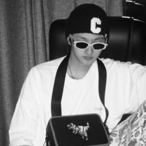 Liu Te Instagram - Hello? Are u there? #coach #gentlemonster #rolex #we11done