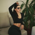 Livia Brito Pestana Instagram - Ayer te vi, solita…