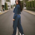 Livia Brito Pestana Instagram - 💙🦋🧢🐟🐬🚙🐳🦕🫐 . . @alo @aloyoga #alo #aloyoga