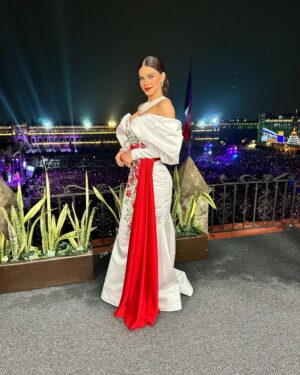 Livia Brito Pestana Instagram - MEXICO LINDO Y QUERIDO 🎉🎊🇲🇽🙏
