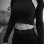 Livia Brito Pestana Instagram - ¿Bebé, qué fue?…🖤 @alo @aloyoga #alo #aloyoga . . . 📸: @bryan.brambila