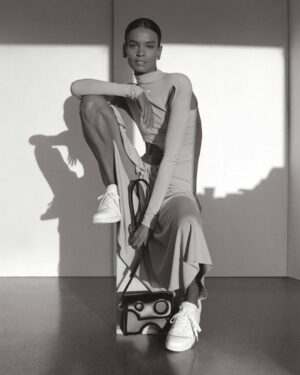 Liya Kebede Instagram - @off____white @vogueitalia 🖤🤍 always a pleasure @virgilabloh ✨  @daveyadesida @matttholmesss @yumilee_makeup @hoskounkpatin