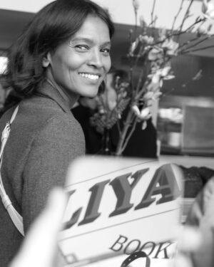 Liya Kebede Instagram - Yesterday was a dream 
Thank you so much to every one of you who made this day memorable
Thank you to @lucienpages and his team to literally make it happen
Thank you to @maisonfleuret for welcoming us and making good coffee and amazing cakes ☕️ 
Thank you to @alexdebetak and @betakbureau for your beautiful design to create an ephemeral @liya_brairie and last but definitely not least my dear @valentina_carrano for making the bookbag a reality 
Thank you to my team @nicolettelyons @_bethsabee_  @eva_bianchi_jean 
I’m more than happy, MERCI

Read, love and dream 💌

…

The Book Bag is available on my website (link in bio)