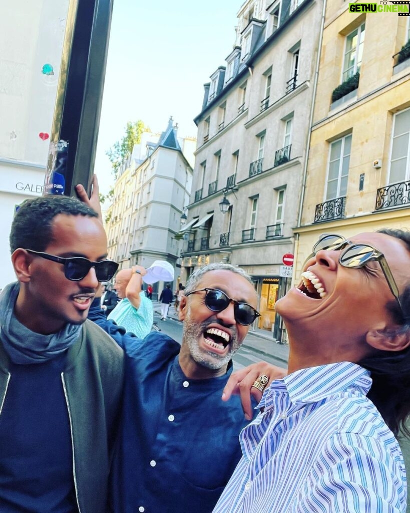 Liya Kebede Instagram - When the gang’s in town 🤪🤪🤪 @destabydesta @tk_sno