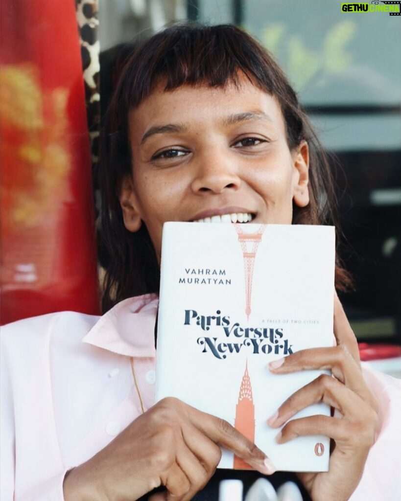 Liya Kebede Instagram - The @liya_brairie book family is growing 📖❤️ and I want to know your thoughts on this: I would love to create a selection of my favourite books and make them available for you to purchase on @liya_brairie by partnering with independent bookstores, in Paris and in New York. Is this something that will interest you ? Please Let me know your thoughts 🥰