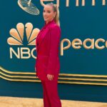 Liz Trinnear Instagram - Life in plastic 👱🏻‍♀️ 💕 #barbiecore #pinksuit #redcarpet #trends