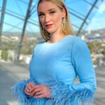 Liz Trinnear Instagram - Liz kicks off Oscar night on @CTV with ETALK PREVIEWS THE OSCARS at 5:30ET. We’re covering the big races and big stars to watch out for on tonight’s Academy Awards. Then, stay tuned for the red carpet and the big show! #Oscars #ootd #fashion #glam #mua Academy Museum of Motion Pictures