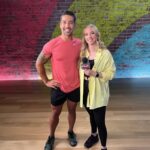 Liz Trinnear Instagram - Like many, I am OBSESSED with my Apple Fitness+ community. This ultra inclusive platform has helped me not only close my rings but feel strong, confident and empowered no matter which class I take (yes- even in the dance classes lol). I have been a day 1 supporter of the platform and when I was invited to take an exclusive look at the studios with @etalkctv I jumped at the opportunity! I got to catch up with two of my OG fave trainers @kyleardill and @tyrelldesean and tour the one of a kind facility. Check out Etalk’s YouTube page for our behind the scenes look at @applefitnessplus Los Angeles, California