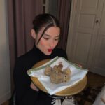 Liza Soberano Instagram - Extra truffle please!!! 🍄 Can’t believe we experienced our truffle dreams. After hunting for this luxurious fungi we were spoiled to a truffle themed dinner at Da Guido Ristorante, a family owned restaurant in Piedmont, that’s famous for it’s seasonal cuisine headed by Michelin star chef @ugoalciati 👨🏻‍🍳 I’m sure you can tell we all enjoyed ourselves very much 🤭 @harlanholden.coffee #HarlanCoffee #BecauseHazelnut Ristorante DA GUIDO