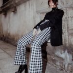 Liza Soberano Instagram - A little @louisvuitton moment in between Milan fashion week shows 🖤 #louisvuitton @louislane7 @mickeysee @renzpangilinan @perrytabora @jeangernavarro Milan, Italy