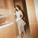 Liza Soberano Instagram - Appreciation post for last night’s look in honor of @voguephilippines’ first year anniversary! The dress which is from @rajolaurel’s Chrysalis collection, is crafted from a luxurious opaque metallic silk organdie. The dress and the collection draws inspiration from the captivating process of transformation, which was beautifully translated into his designs in a truly poetic way. I was so excited for this look as it resonates deeply with my personal journey of growth and evolution. When we saw the dress at Rajo’s atelier, we knew right then and there that this was the perfect fit for me. Just as Rajo's collection symbolizes transformation, this look symbolizes my drive for progression in my career and my development as both an actress and a human being. Thank you again @voguephilippines for a wonderful night full of meaningful conversations, art and patriotism. Mabuhay!! 🇵🇭 📸: @niko.gonzales Shangri-La The Fort, Manila