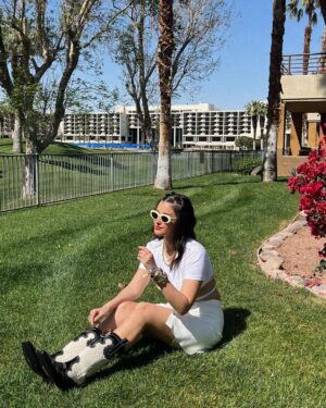 Liza Soberano Instagram - Day three in the desert🌵 

My @samsungph Galaxy S23 Ultra is insane. Captured all the best moments even when I couldn’t see them with my own eyes from far away!! ✨