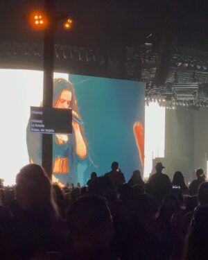 Liza Soberano Instagram - Coachella ‘23 🎡 

Made it a little late and was only able to attend day 2 & 3 but still had soooo much fun! ✨

Peep the zoomed in videos I took with my Galaxy S23 Ultra 🤯