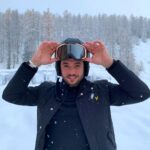 Loïc Fiorelli Instagram - ❄️ La saison démarre dans quelques jours il est temps de vous équiper! Avec @aurakprotection vous skierez avec classe, confort et en sécurité! 😎 Profitez de -10% pour tout achat sur le site www.aurak.com avec le code LOIC19! ❄️ #aurak #ski #alpes #snow #helmet #glasses #vars #varsfob #valdisere #courchevel #tignes #meribel #gstaad Vars La Forêt Blanche