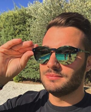 Loïc Fiorelli Instagram - Sunglasses 😎 @snobmilanofrance 
www.passion-lunettes.com 
Discount with "SUN17" 👌👍✌️#sun #sunglasses #snobmilano #france #south