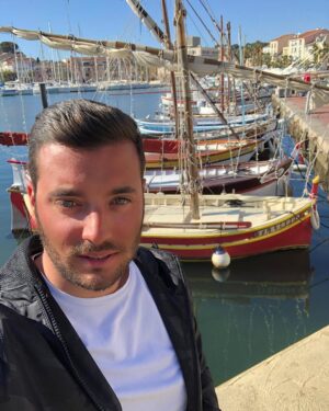 Loïc Fiorelli Instagram - Bon dimanche 😎