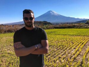 Loïc Fiorelli Instagram - Mont Fuji 🗻🇯🇵 富士山 
Tellement content d’avoir eu la chance de le voir avec un temps si parfait ☀️
#日本 #montfuji #富士山 #japan #travel