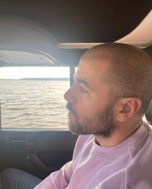 Lola Blanc Instagram - Two years ago today, @jack_bedrosian and I went on our first date. He immediately struck me as kind, and funny, and well-read for a guy who looked like he was in the military. I thought he might be a keeper, even if he talked a bit slowly for my taste. Guess I was right because a year and change later, he moved in. And let’s be real: the first couple of months sucked. But we worked out (most of) the kinks, and now living with Jack is like getting to go on a tiny vacation with my best friend every night. There’s no one I’d rather let steal all my dude friends, and watch highbrow cinema/lowbrow entertainment with in bed, and explore all the food/art/creative/travel/social/[redacted] possibilities this world has to offer. Love you @jack_bedrosian, and happy early birthday. Here are some of my favorite photos of you from the past year, including many with small cute things. #godbod