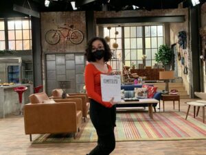 Lori Mae Hernandez Instagram - I can not stress to you enough how fun this was to film!!!! I am OBSESSED with these people!! And I mean come on! That apartment is totally iconic!!!! If you haven’t seen it yet, I’m in the first episode of season 2! 🤩#livingthedream #icarly #paramountplus #obsessed #onset