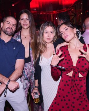 Lucía Martín Abello Instagram - 🌹 @atresplayer 🌹

#laredpurpura 

@samsalguero 
@andresgarlujan 
@fvckksociety