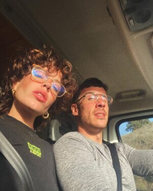 Lucía Martín Abello Instagram - EKIP @_magicvans_ 🌵✨