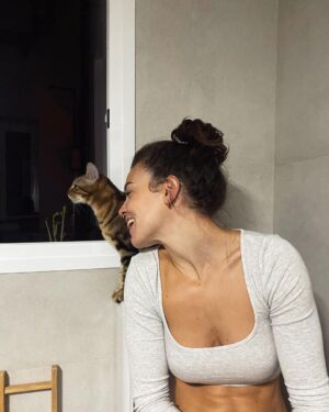 Lucía Martín Abello Instagram - Not more poop alone 💕